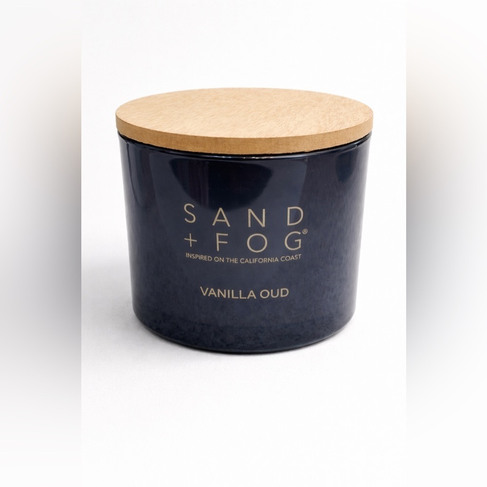 Sand + Fog Vanilla Oud Candle with Wooden Lid